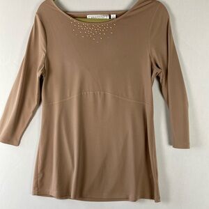 Simonton Says size small beige top